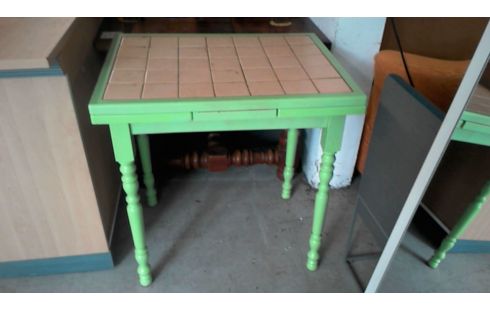 TABLE  2  ALLONGES