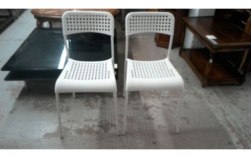 PAIRE DE CHAISES