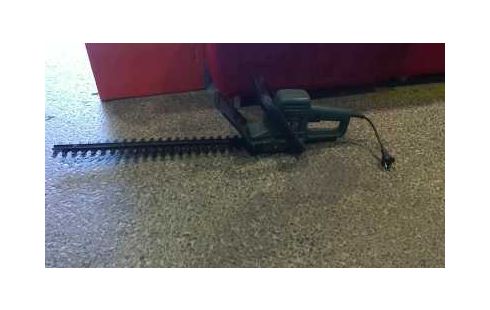 CORTABORDES. BLACK ET DECKER