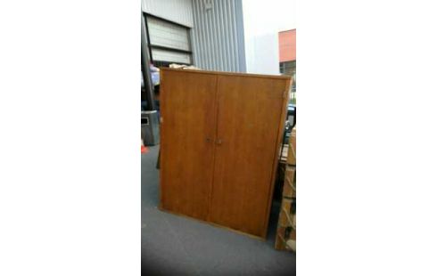 SCHRÄNKCHEN 2 TÜREN