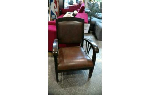 FAUTEUIL STYLE COLONIAL