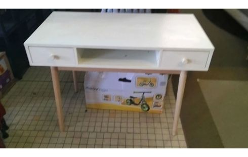 BUREAU 2T