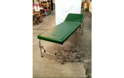 MASSAGELIEGE GRÜN METALLBEINE