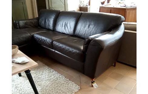 CANAPE D'ANGLE cuir pied bois élégant