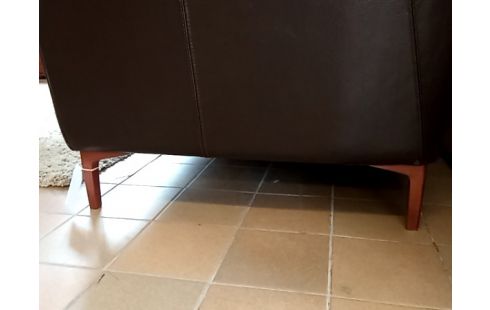 CANAPE D'ANGLE cuir pied bois élégant