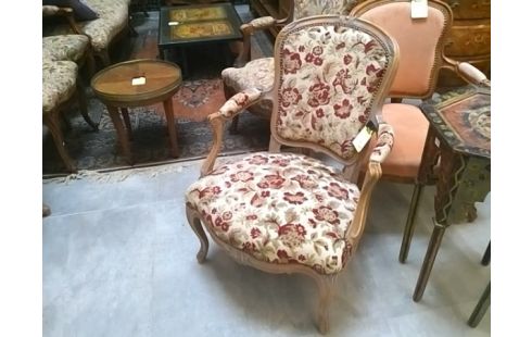 BERGERE TISSU FLORAL TON ROUGE