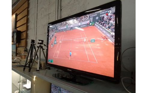 TELEVISEUR PHILIPS TNT HD 102CM
