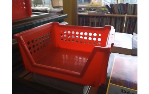 BAC PLASTIQUE ROUGE PM