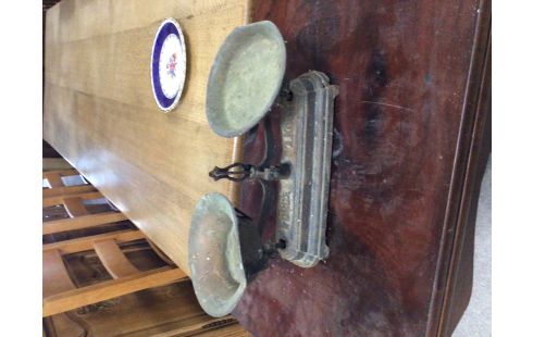 DECORATION ANCIENNE BALANCE