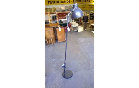 STEHLAMPE
