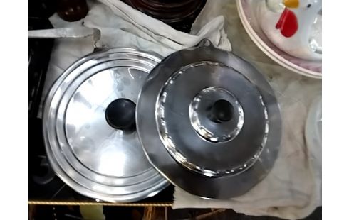 COUVERCLE DE CASSEROLE