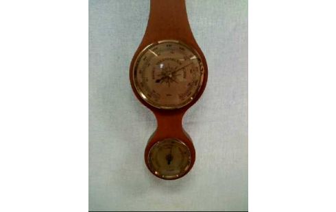 ESTACIÓN METEOROLÓGICA