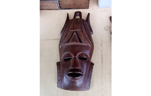 MASQUE AFRICAIN