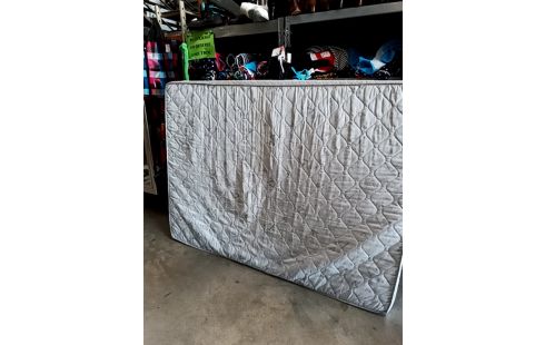 MATELAS MOUSSE 140/190