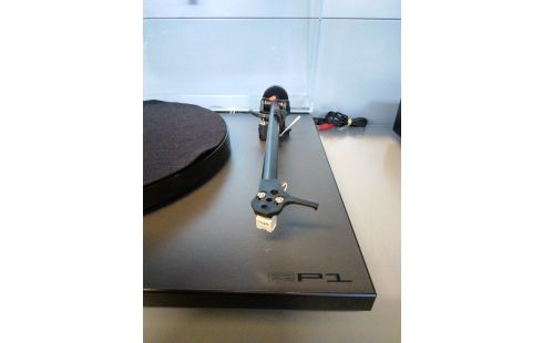 PLATINE VINYLE REGA RP1