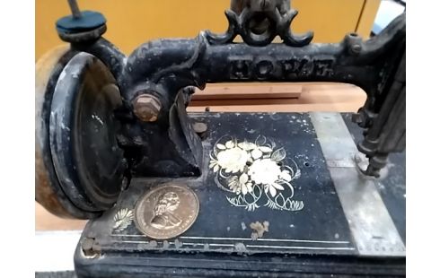 MACHINE A COUDRE ANCIENNE ELLIAS HOWE JR