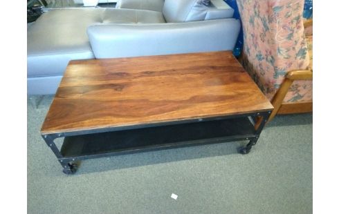 TABLE BASSE STYLE INDUSTRIEL MAISON DU MONDE