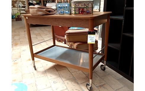 DESSERTE A ROULETTES finition chene