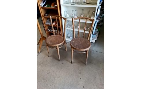 LOT DE 5 CHAISES BISTROT