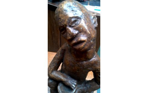 STATUE AFRIKANSICH STEIN GROSSER