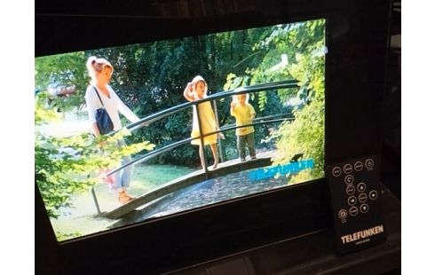 CADRE PHOTO NUMERIQUE TELEFUNKEN AVEC TELECOMMANDE