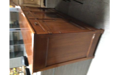 BUFFET MERISIER COLONIAL 3 PORTES / 3 TIROIRS COUP SUR TABLE