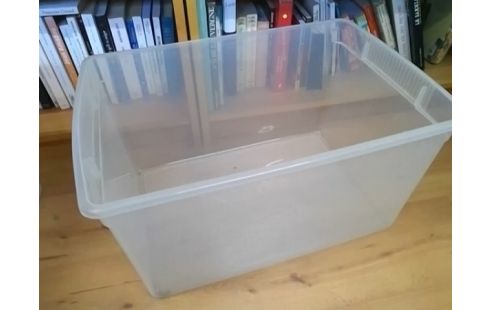 CAISSE PLASTIQUE SANS COUVERCLE