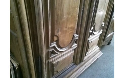 ARMOIRE 2P AVEC ETAGERES