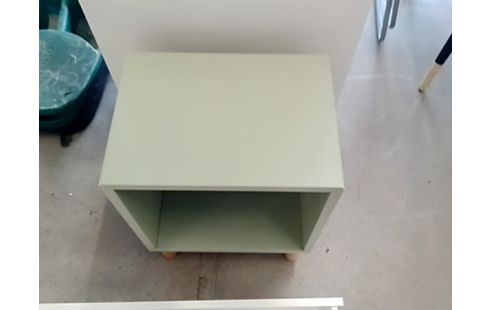 IKEA PETITE TABLE DE CHEVET VERTE