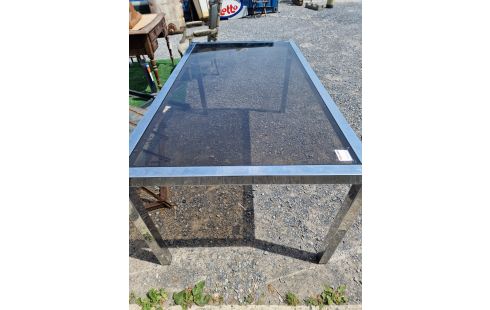 TABLE DE SALLE A MANGER chrome verre noir rectangulaire
