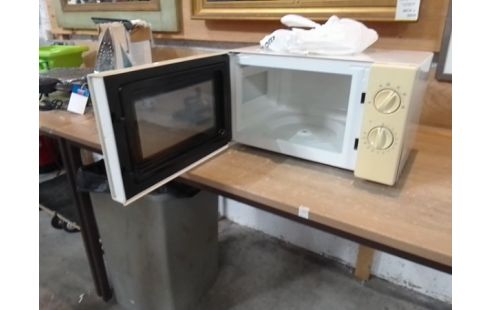 MICRO ONDES CALIFORNIA EN L'ETAT