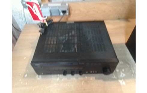 AMPLIFICATEUR YAMAHA 300W