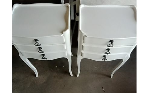 LOT DE 2 CHEVETS BLANCS 3 TIROIRS