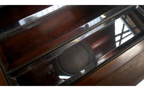 UHR WAND- ART DECO. FACETTIERT EIS