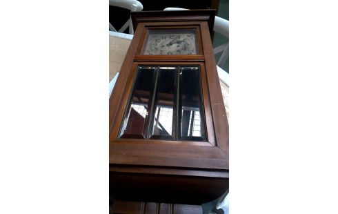 UHR WAND- ART DECO. FACETTIERT EIS