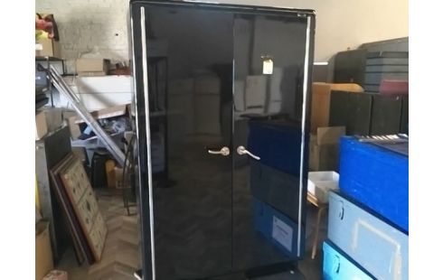 VESTIAIRE VINTAGE RESTAURE LAQUE NOIR