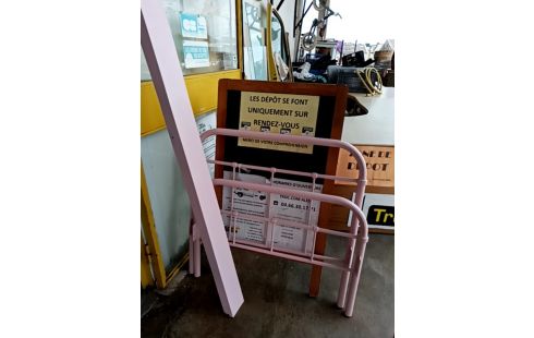 LIT METAL ROSE 90X190 +BARRE