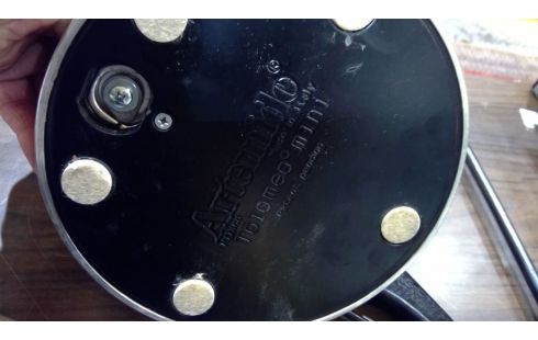 LAMPE A POSER  ARTEMIDE TOLOMEO