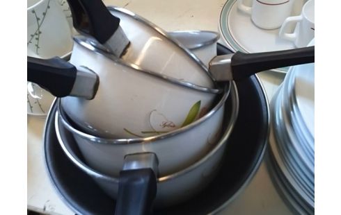 CASSEROLE LOT DE 5 BLANCHES A FLEURS