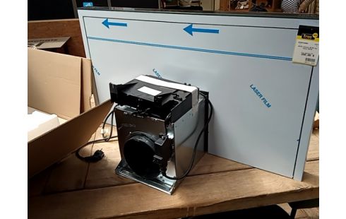 HOTTE samsung 90/50 top neuve