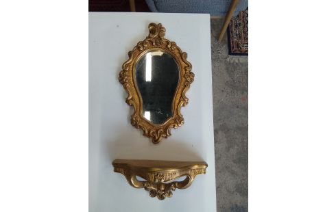 MIROIR DORE ET SA CONSOLE