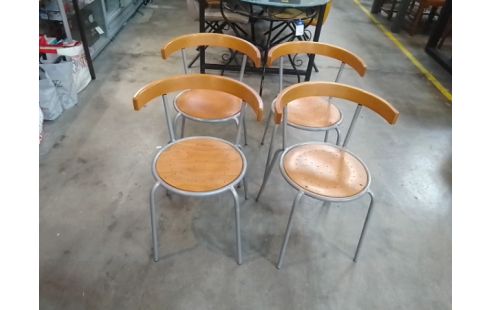 4 CHAISES D'ECOLIER BOIS METAL