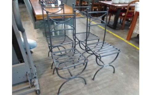 4 CHAISES EXTERIEUR METAL