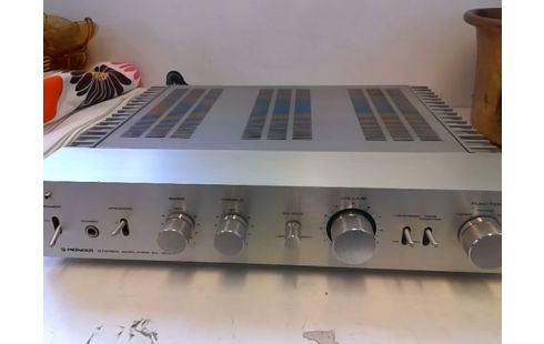 AMPLIFICATEUR PIONEER SA-3000