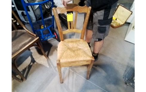 CHAISE BOIS ASSISE PAILLEE