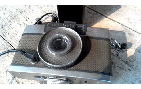 CÁMARA DE FOTOS OLYMPUS MET