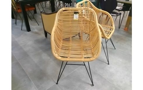 FAUTEUIL EN ROTIN ET METAL