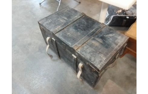 MALLE BOIS EN L'ETAT