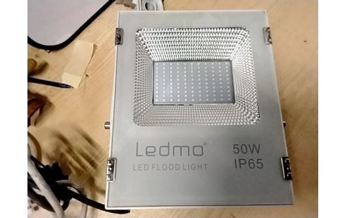 PROJECTEUR LED 50W IP65