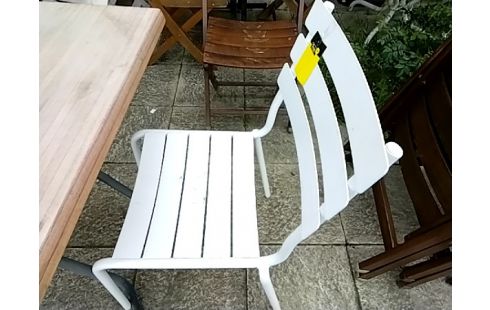 CHAISE Blanche metal